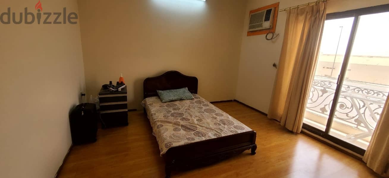 Spacious Room for Rent inc. EWA - Um Al Hassam 0