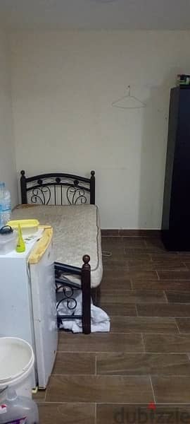 Bed space for  rent 35 bd only (Kerala Bachelor ) 1