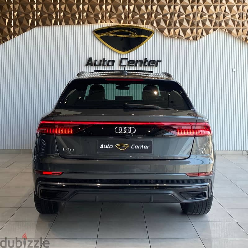 Audi Q8 S Line Quattro 3