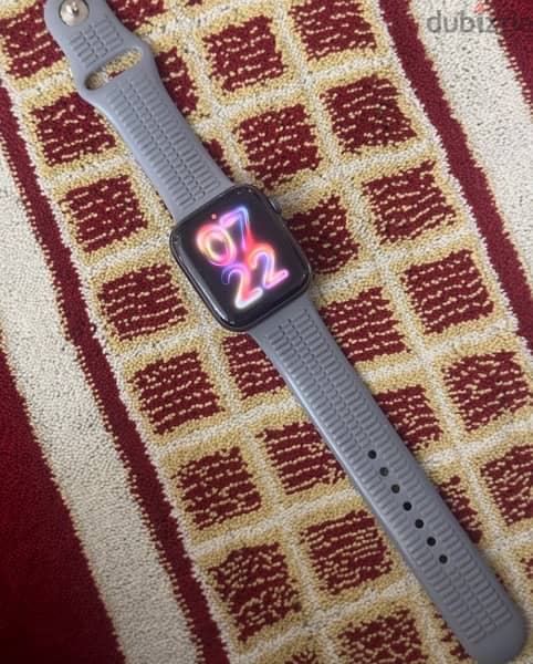 Apple Watch series 5 44mm (fixed price) 4