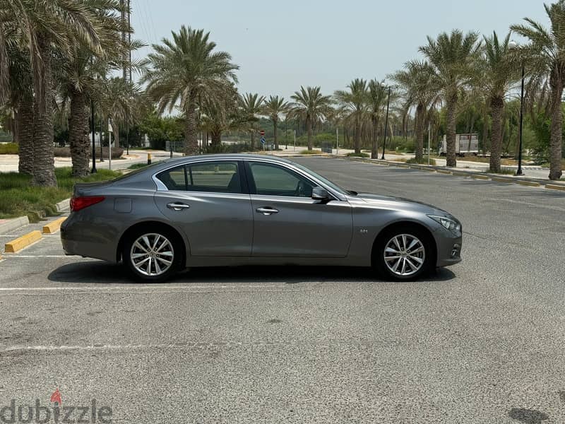 Infiniti Q50 2016 grey 2