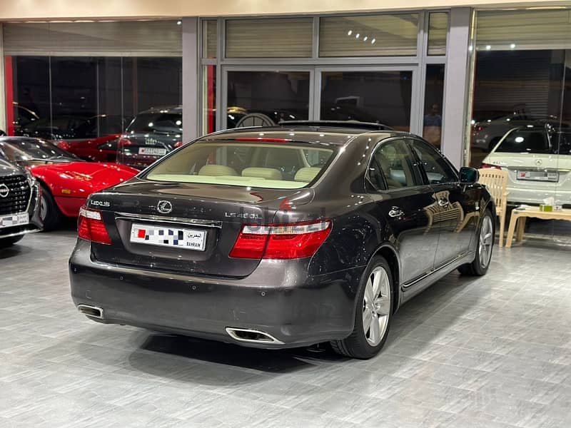 LEXUS LS460 L 2009 3