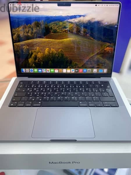 Used MacBook Pro 14inch M1 Pro 1TB 1