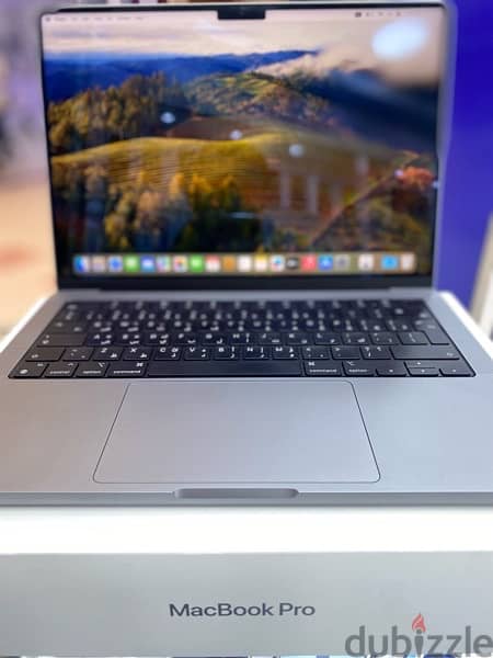 Used MacBook Pro 14inch M1 Pro 1TB 2