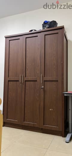 3 door cupboard for sale 0