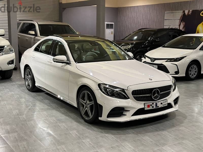 MERCEDES C300 2017 4