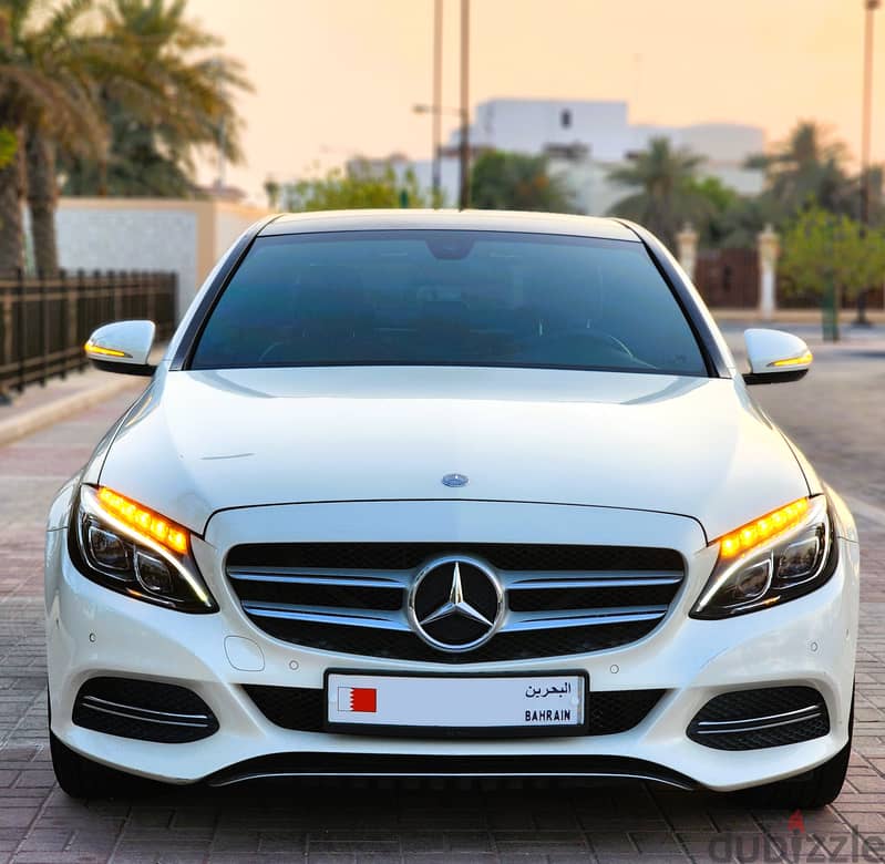 Mercedes-Benz C200 2015 FULL OPTION 4