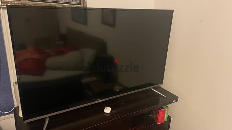 Ikon flat screen tv 45’ for sale 1