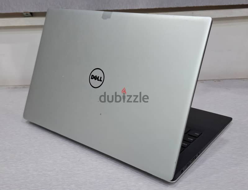 DELL XPS Core i7 7th Generation 4K Touch Laptop 13.3" 4K LED 8GB RAM 5