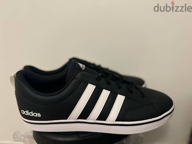 Adidas VS Pace 2.0 (Size 48) Brand New 0