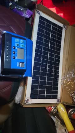 solar charger with controller for cars 0