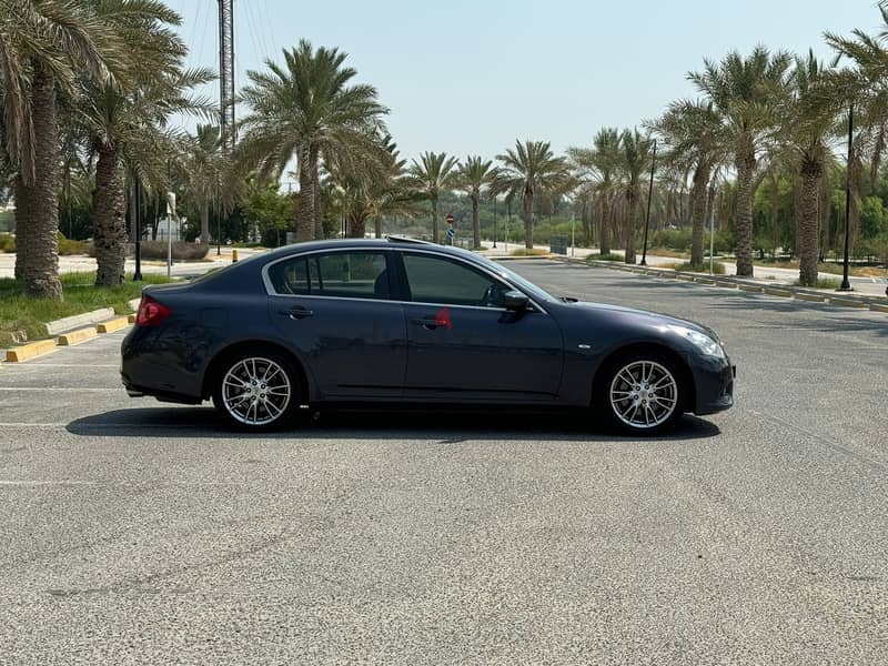 Infiniti G25 2013 blue 2