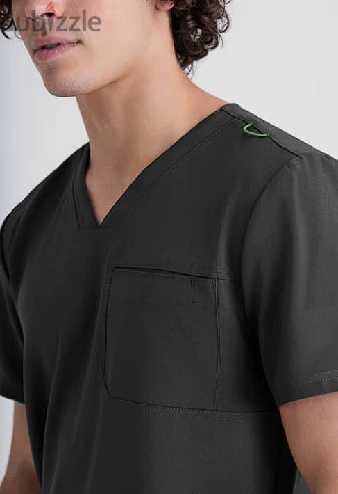 GREYS ANATOMY EVOLVE SCRUBS COLOR: RLACK (BRAND NEW) FREE DELIVERY 2