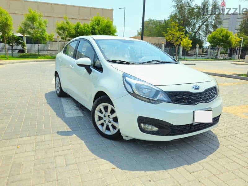 KIA RIO 2013 EXCELLENT CONDITION CAR URGENTY FOR SALE 2