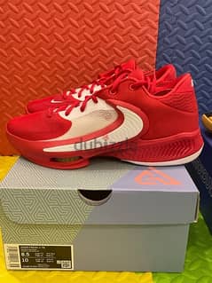 Nike Freak 4 Size 8.5 US 42 EU