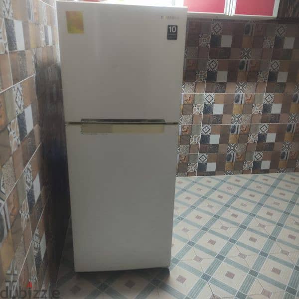 samsung fridge mint condition 1