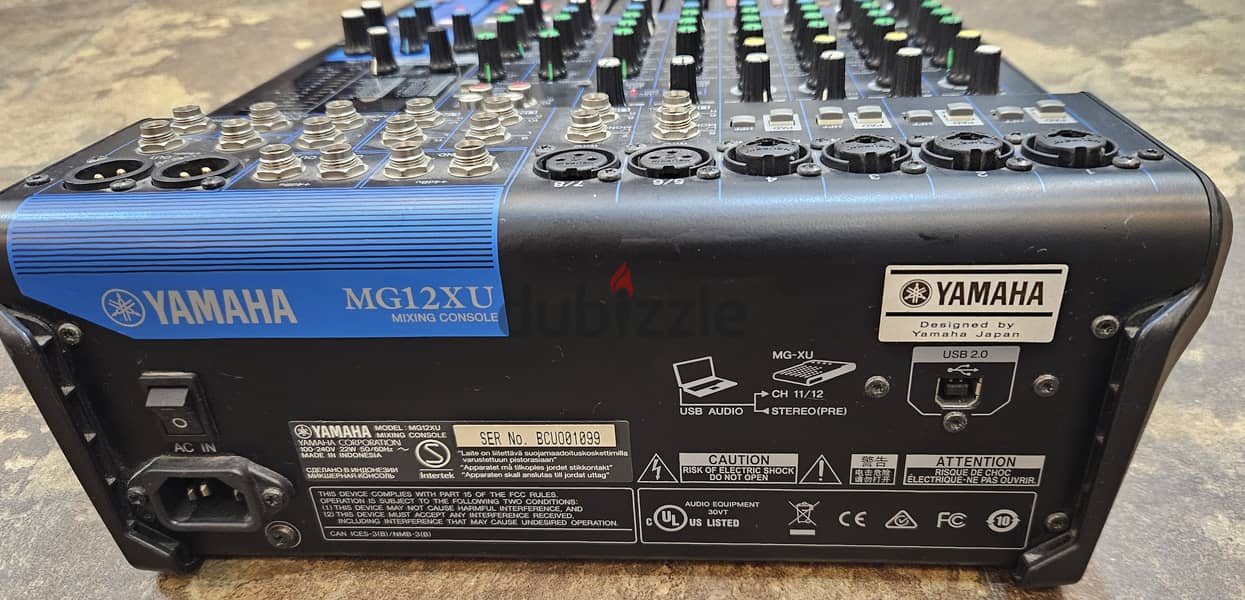 Yamaha Mixer MG12u 1