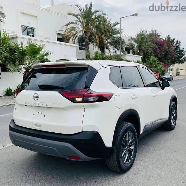 New Nissan X-Trail 2024 model  Zero km agency warranty for sale. . . 7