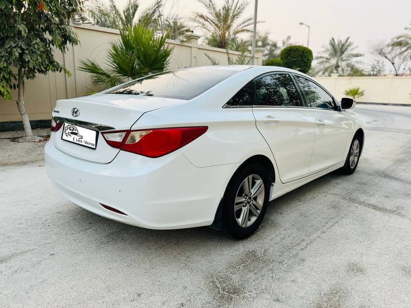 Hyundai Sonata 2015 Mid هيونداي سوناتا 3