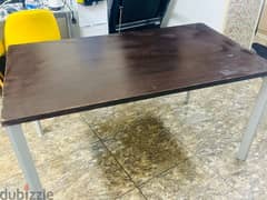 big table excellent condition