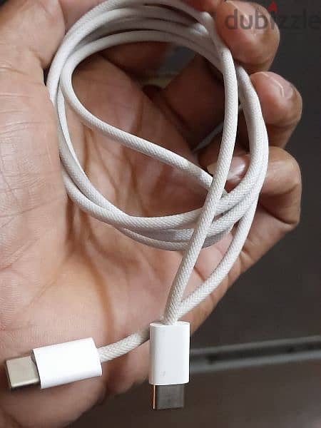 IPhone 15 pro original charger and cable 20w 1