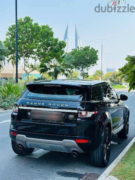 Land Rover Range Rover Evoque 2015 model. fully automatic 5