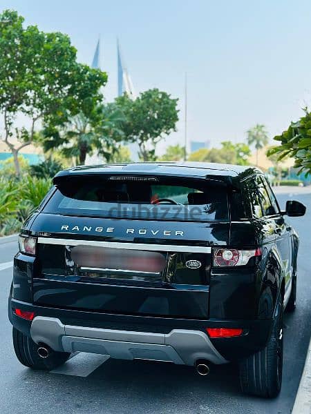 Land Rover Range Rover Evoque 2015 model. fully automatic 7