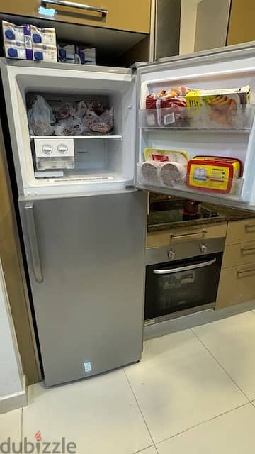 HISENSE REFRIGERATOR RT419N4DGN 2