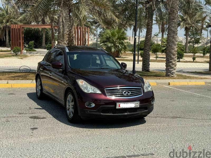 Infiniti EX35 2012 red 0