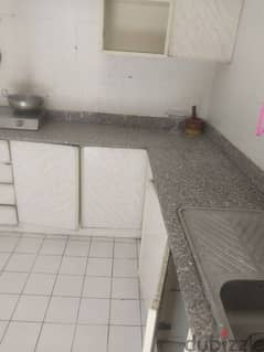 1 room sprate 1 kitchn 1 bath with eletriccity 120 0