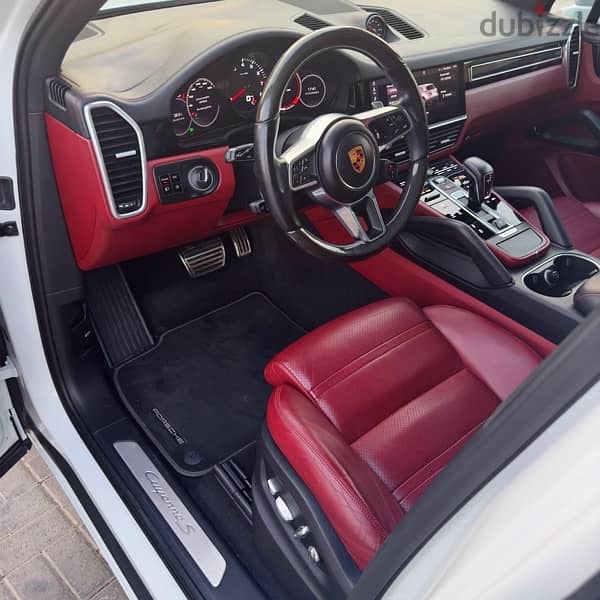 Porsche Cayenne S 2019 6