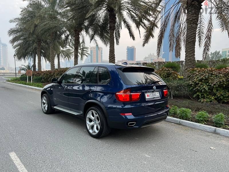 BMW X5 2013 xdrive 50i Twin Turbo 3