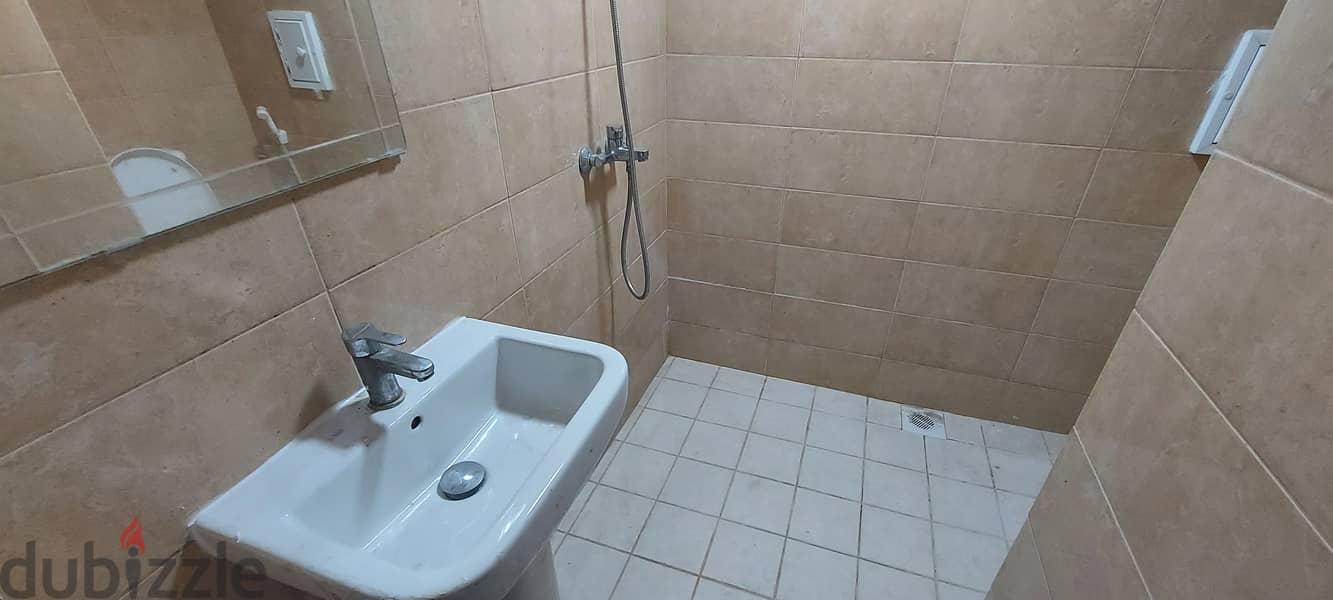 Spacious 4 BHK Flat For Rent In Riffa Near Montreal 6