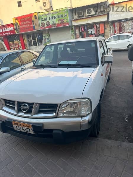 Nissan Patrol Pickup 2011 7