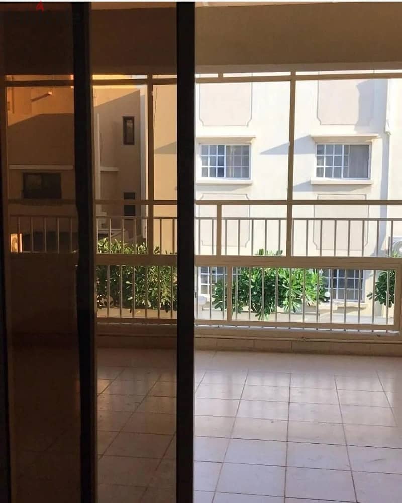 شقة للإيجار في الماحوز Apartment for rent in Mahooz 0