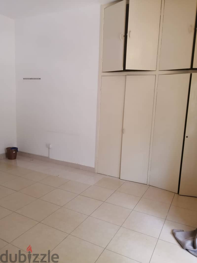 Single room for Indina Excutive 6