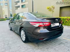 Toyota Camry 2020 LE