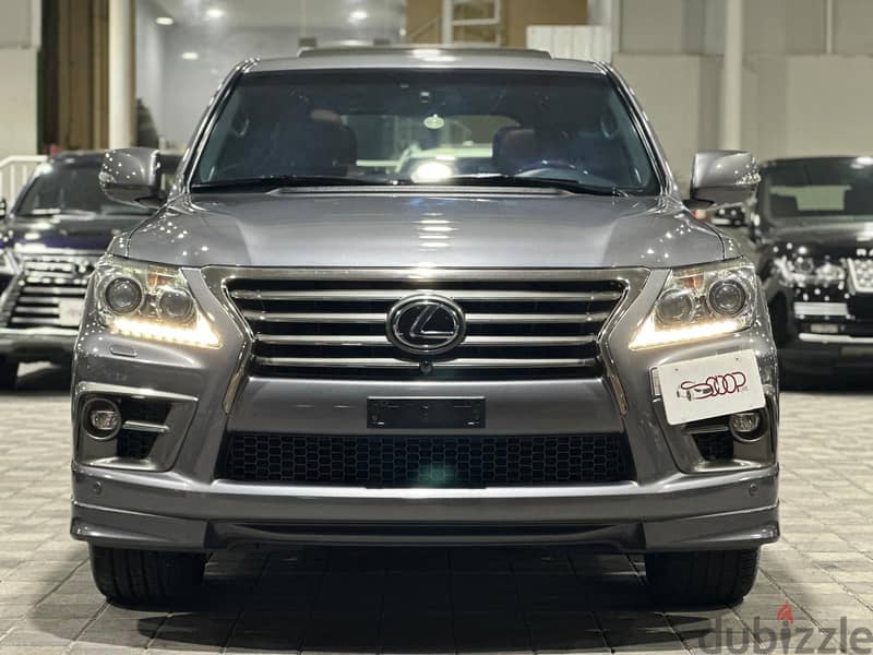 Lexus LX-Series 2014 1