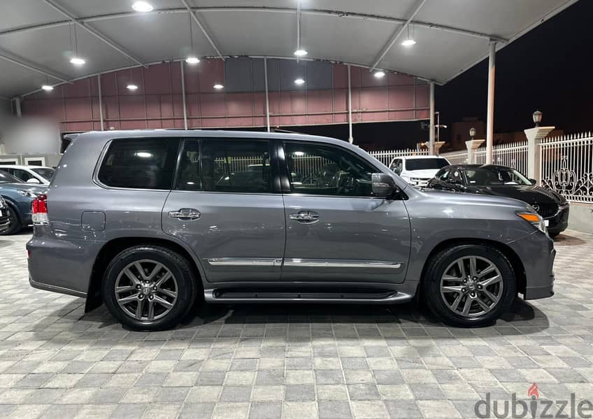 Lexus LX-Series 2014 14