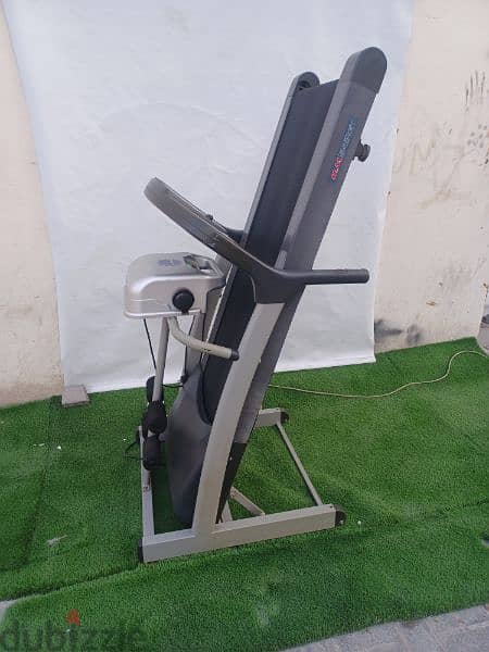 Heavy-duty Treadmill Still GOOD Condition 2