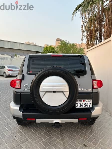 Toyota FJ Cruiser 2022 3