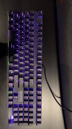 gaming mechanical keyboard in excellent condition