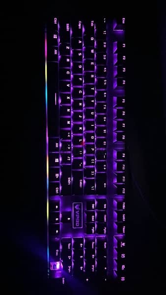 gaming mechanical keyboard in excellent condition 1