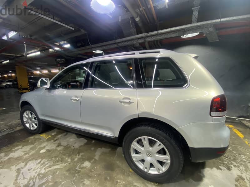 Volkswagen Touareg 2009 Full option 1