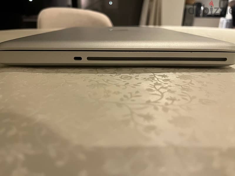 MacBook Pro 2011 2