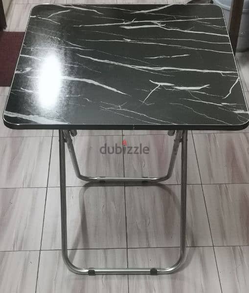 folding table only  bd3.9 0