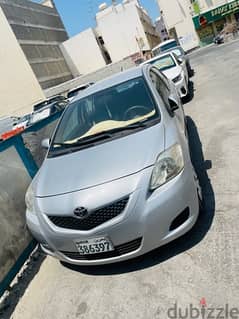 Toyota Yaris 2011 0