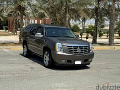 Cadillac Escalade 2013 brown