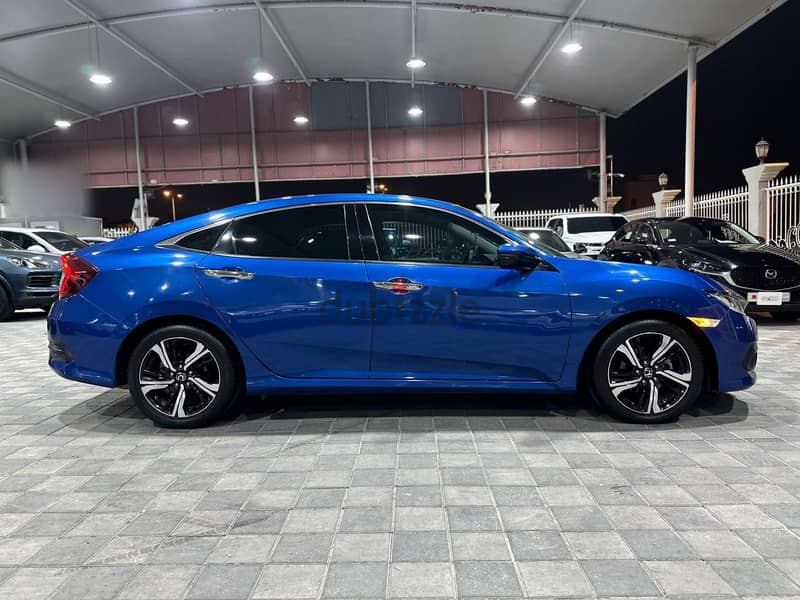 Honda Civic 2019 9