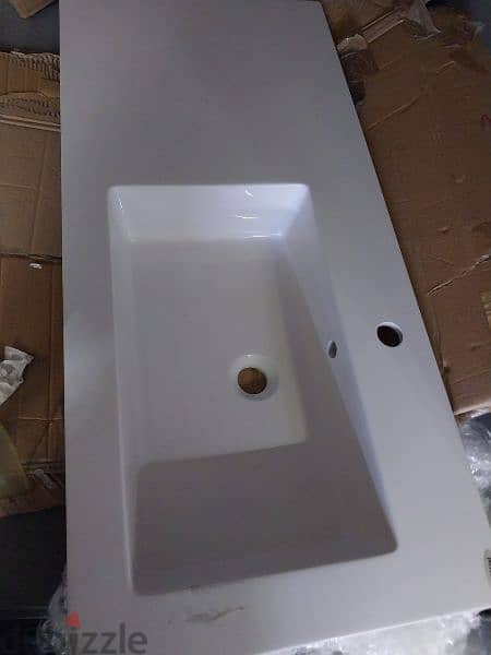 3 types Tiles and washbasin for sale not use purchase but not used 8